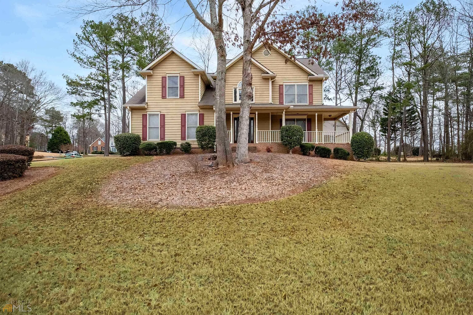 1376 Lake Forest Ln photo 1