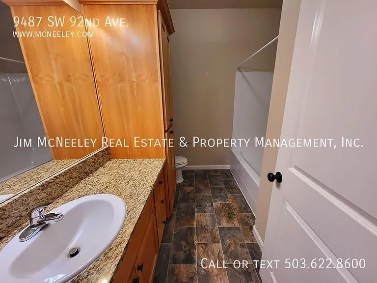 9487 SW 92nd Ave — Photo 11