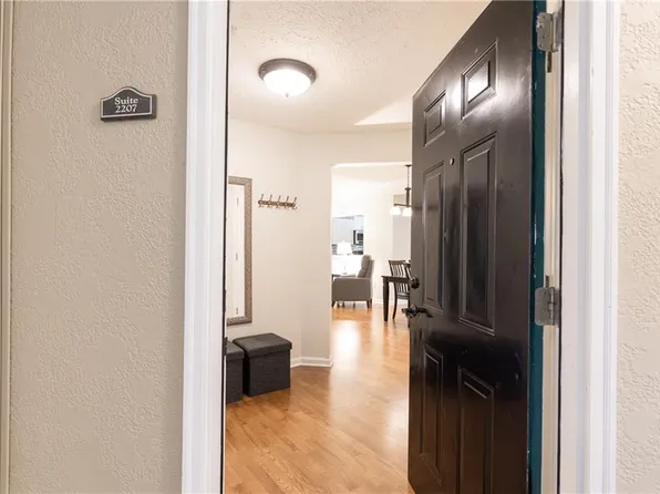 5559 Glenridge Dr Unit 2207, Sandy Springs, GA 30342