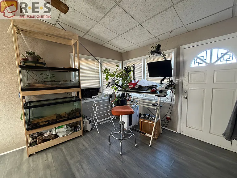 320 E Harvard Ave — Photo 6