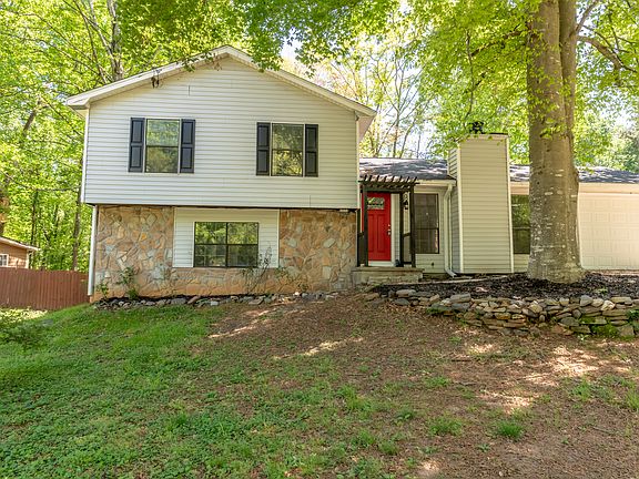 4th image of 2994 Hillwood Dr