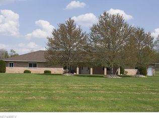 6959 Lake Rd, Medina, OH 44256