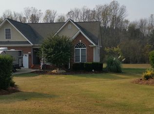 320 Summerwood Ln, Boiling Springs, SC 29316