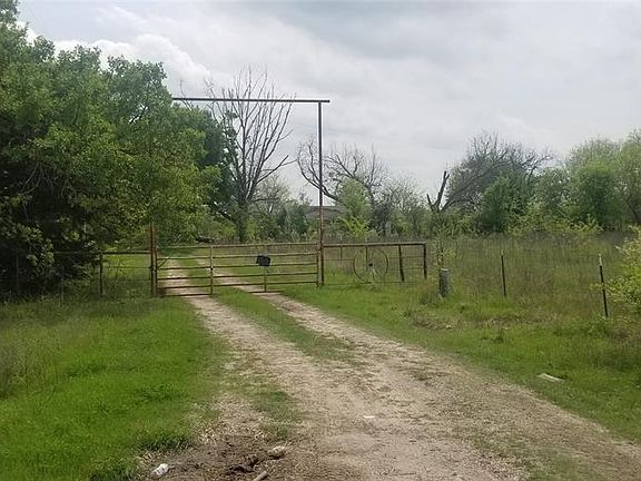 5th image of 5225 NE County Road 0080