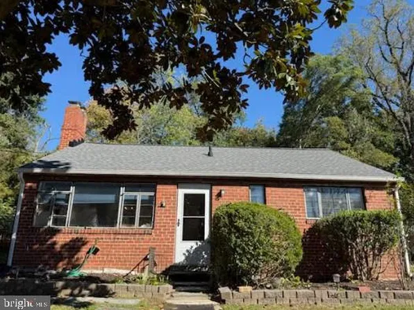 1932 Merrimac Dr, Hyattsville, MD 20783