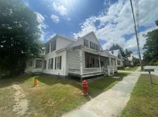515 Main St, Chester, VT 05143