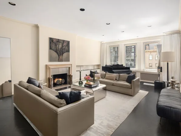 480 Park Avenue 14B image 1 of 11