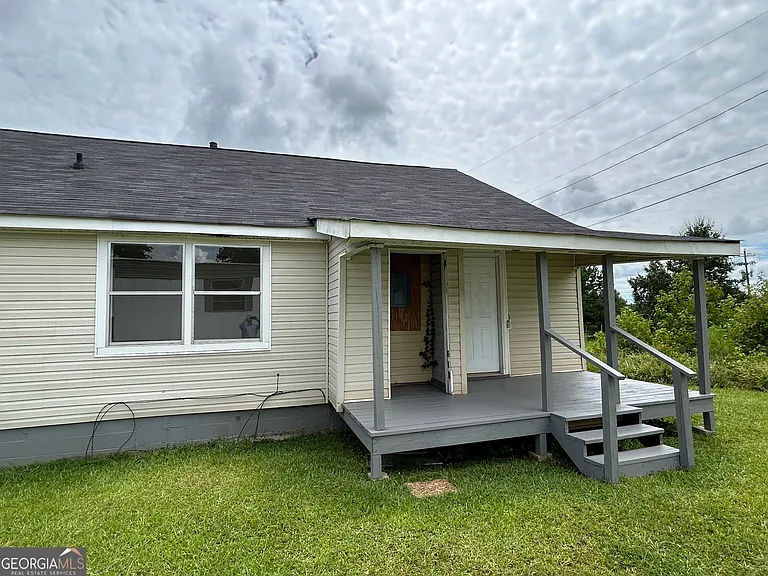 2455 Pegasus Pkwy #B — Photo 10