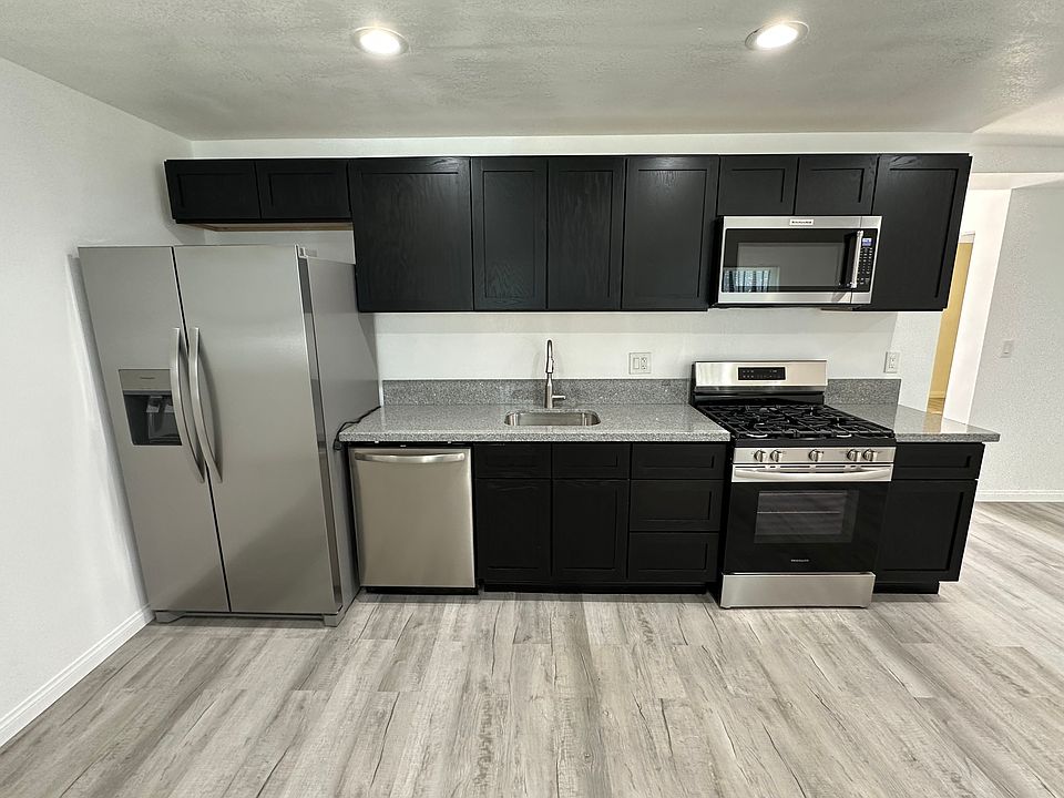 1st image of 5921 Wilmington Ave