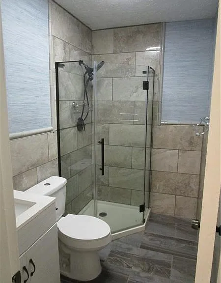 1235 Riverside Dr #F6 — Photo 24