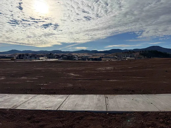 2577 SW Eetclover Cir, Spearfish, SD 57783