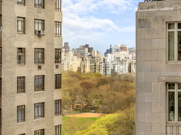 15 Central Park West image 14 of 20