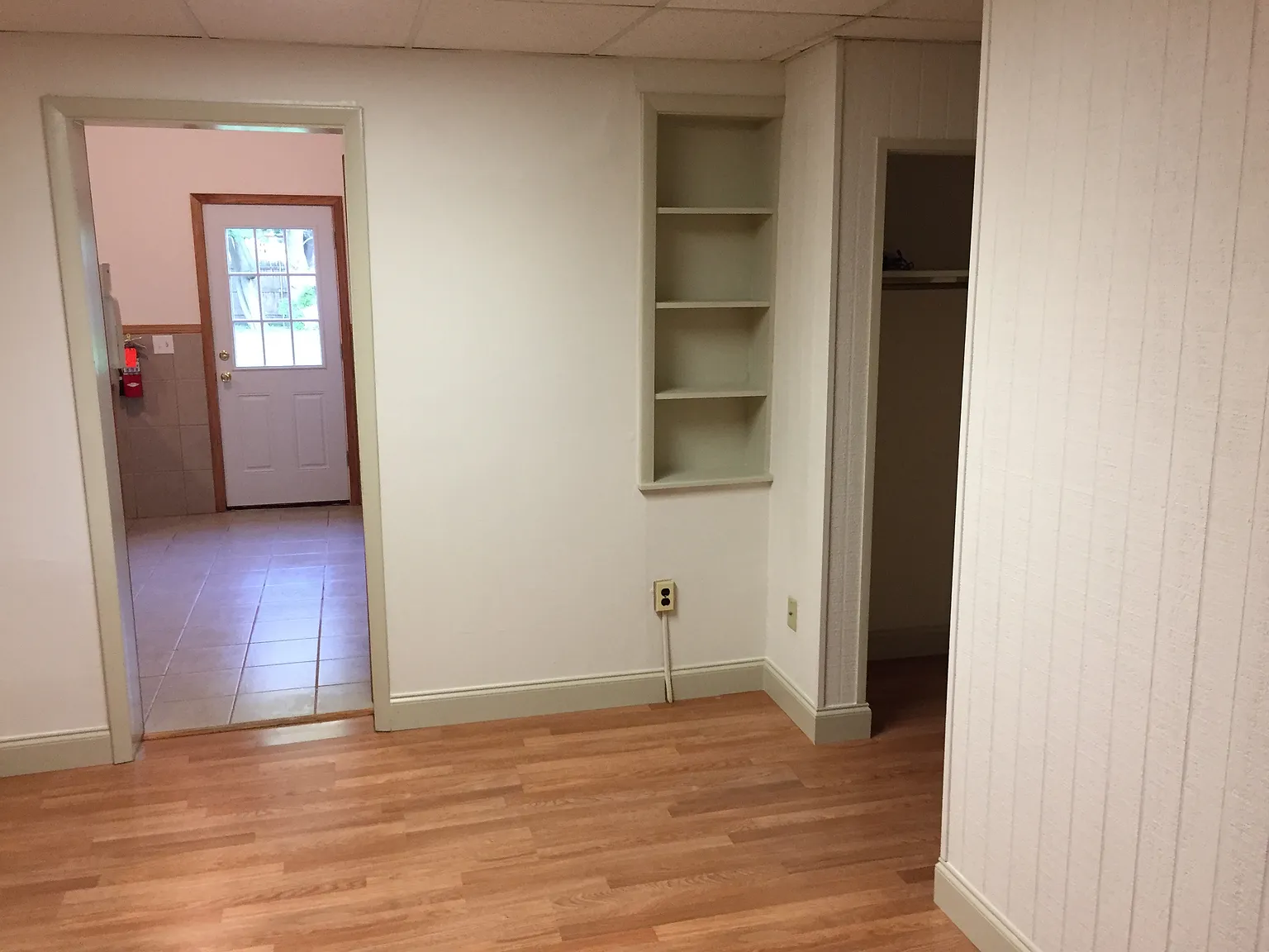 3 bed, 700 sqft, $3,350 — Photo 4