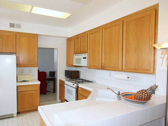 2nd image of 1211 Calle Prospero
