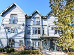 Edgewood Place, Shorewood, WI 53211