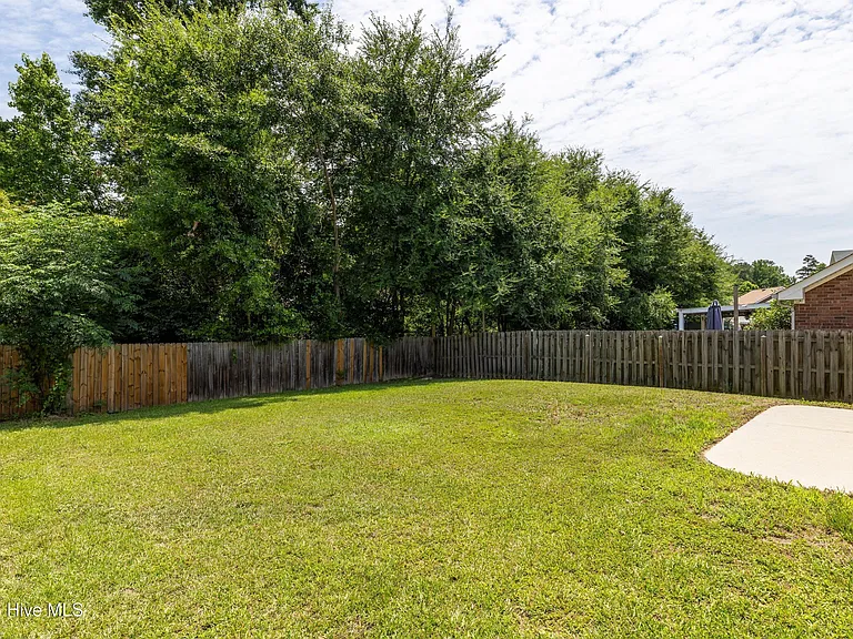 7598 Pleasantville Way — Photo 50