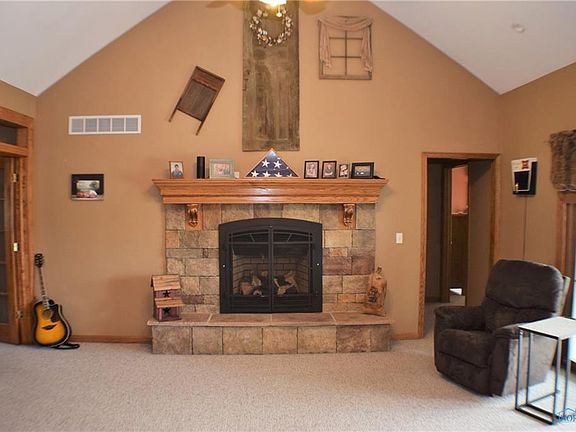 5th image of 720 Westfield Dr