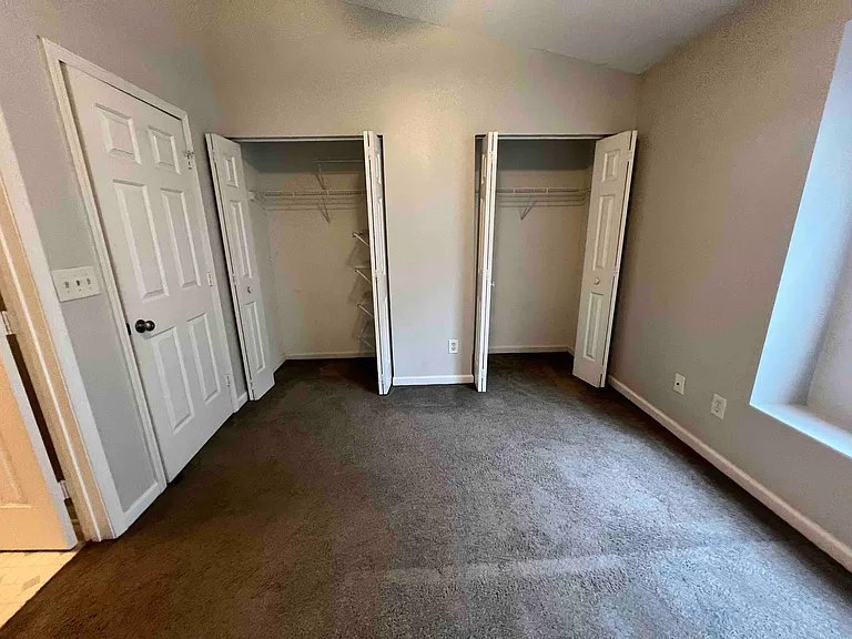 11168 Whitlock Crossing Ct — Photo 11