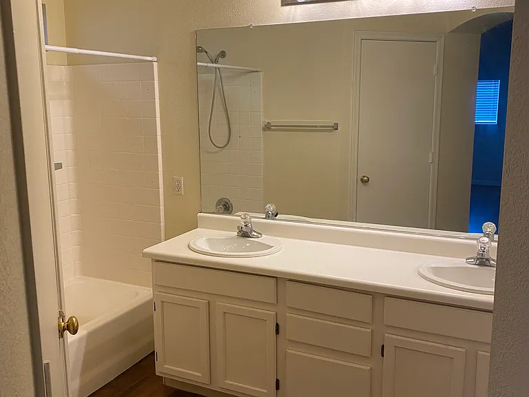 5028 W Wikieup Ln — Photo 10