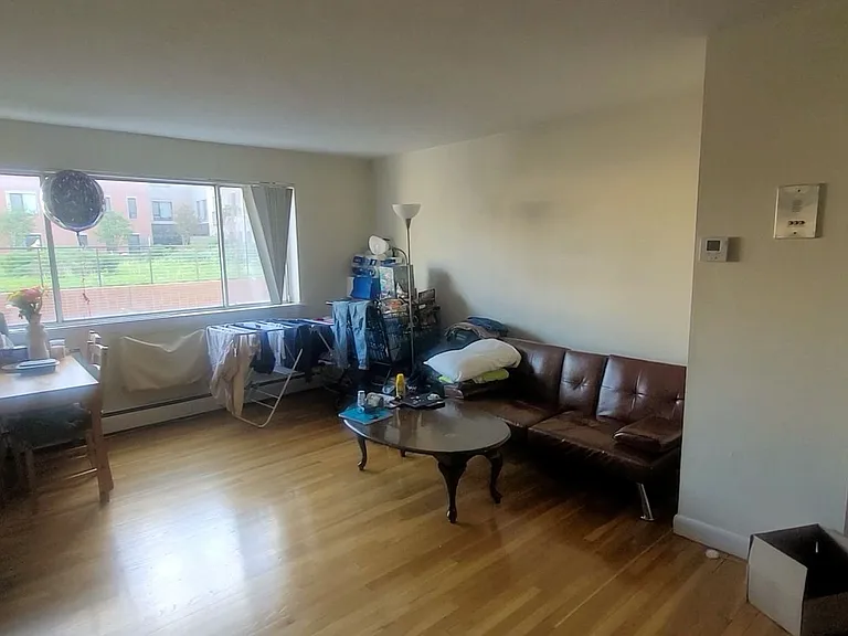 90 Gardner St #5 — Photo 11