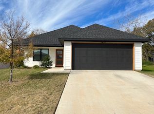 117 Clover Cir, Weatherford, TX 76086