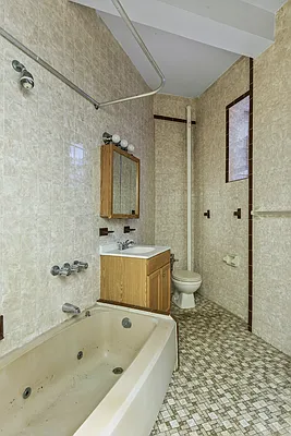 Sold by Nu Place Realty | media 21