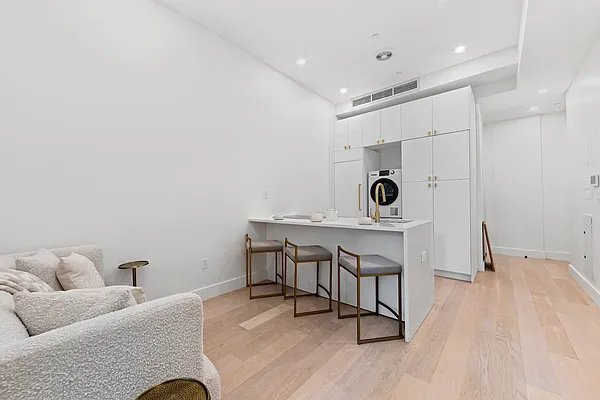 Rented by Doorway NYC, LLC | media 19