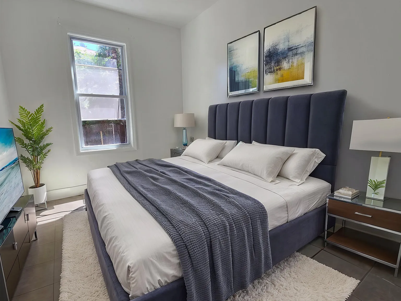 2 bed, 1.0 bath, 800 sqft, $2,050 — Photo 4