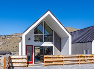 1418 Cottage Lane, Chelan, WA