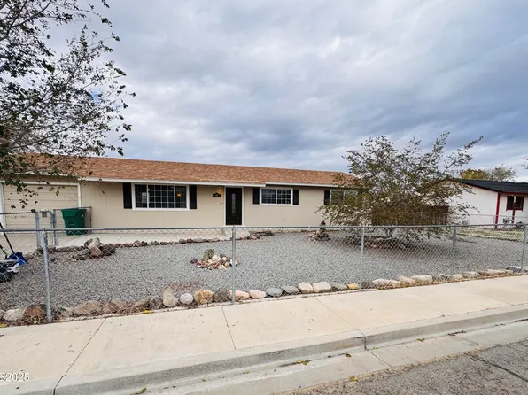 255 Sandia Dr, Fernley, NV 89408