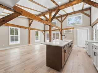 1935 Matunuck School House Rd, South Kingstown, RI 02879