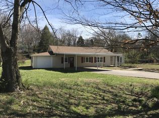 2228 Madison Rd, Knoxville, TN 37912