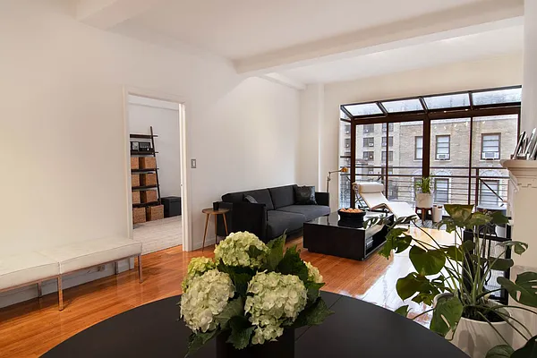 Rented by WAM Partners - William Moses Co. | media 68