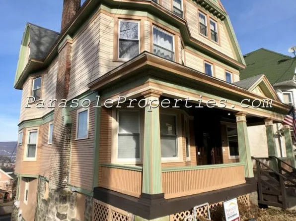 919 Clay Ave #L-17, Scranton, PA 18510