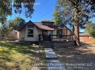 351 SE Railroad St, Bend, OR 97702