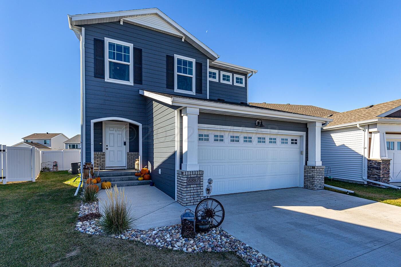 6887 16th St S, Fargo, ND 58104 Zillow