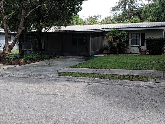 4th image of 1017 Leisure Ave