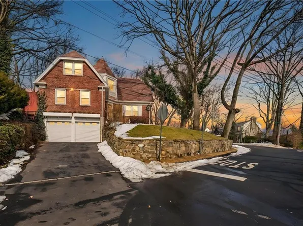 34 Holsman Rd, Staten Island, NY 10301