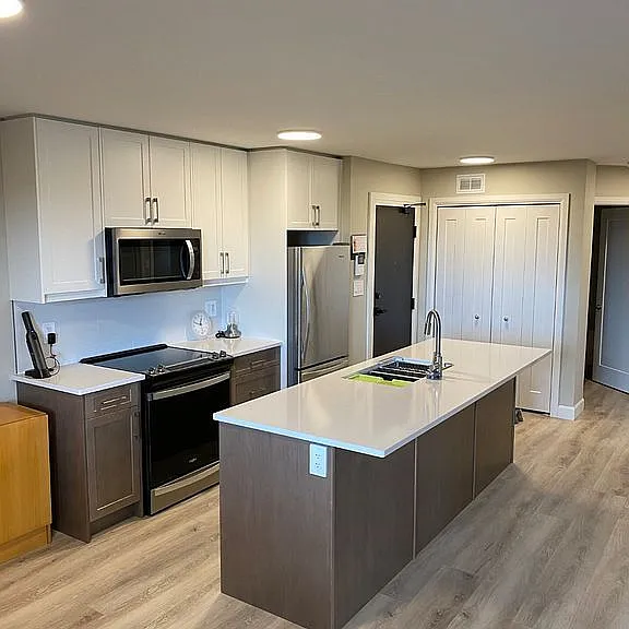 30 Hillside Meadow Dr #301 — Photo 7