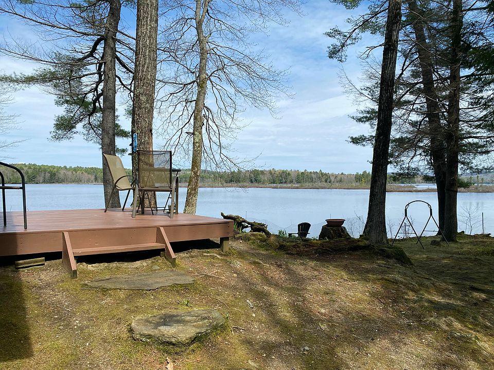2nd image of 206 Torsey Shores Road