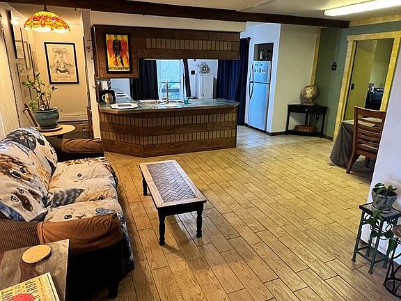 4th image of 4828 Taos Dr
