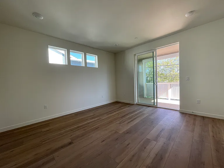 3 Healdsburg Ave — Photo 5