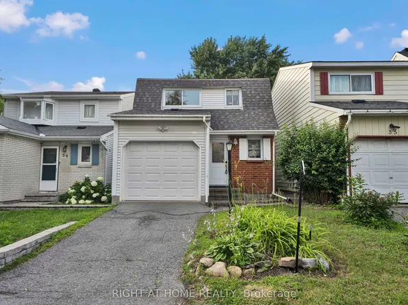 37 Trafford Ln, Ottawa, ON K2J 1X6