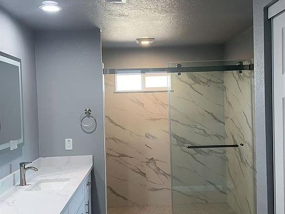 5th image of 3500 Nantucket Dr