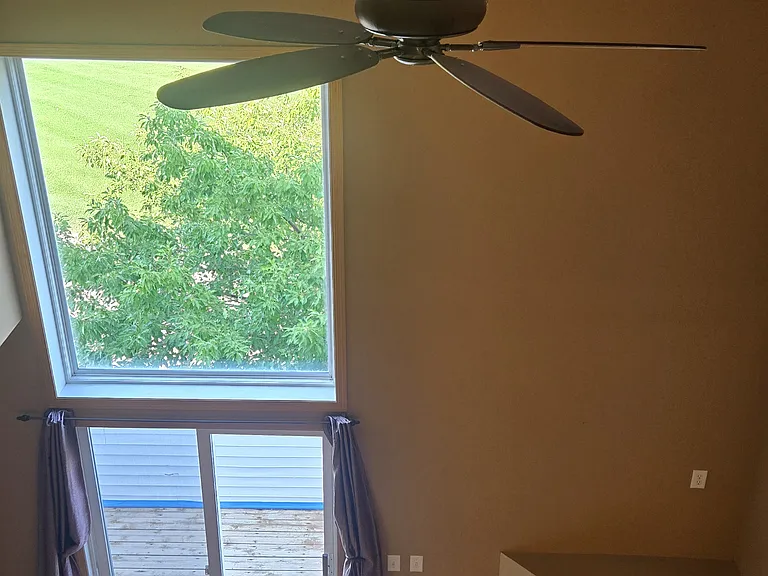 6869 Meadow Grass Ln S — Photo 2