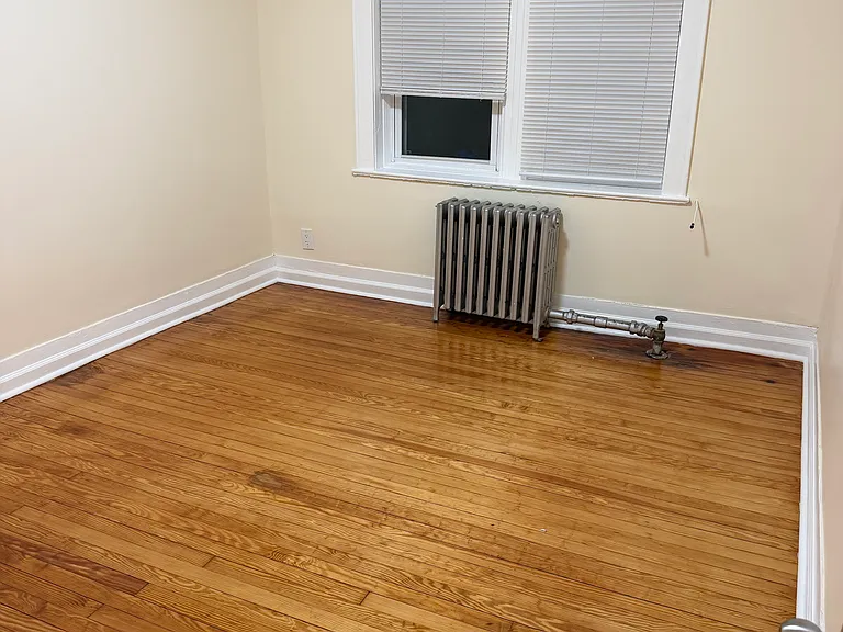 23-37 125th St #6 — Photo 6