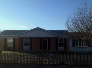 215 Stayman Dr, Ranson, WV 25438