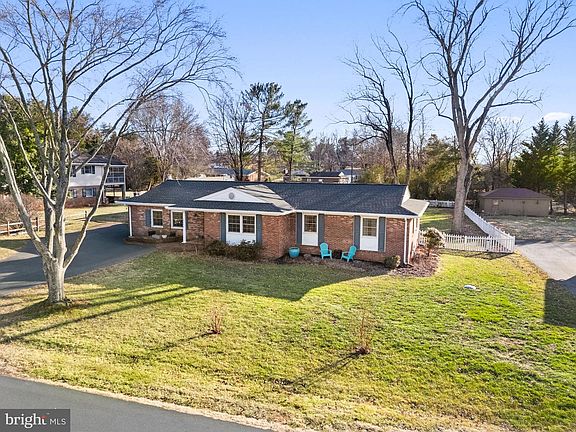 2nd image of 19494 Williams Dr
