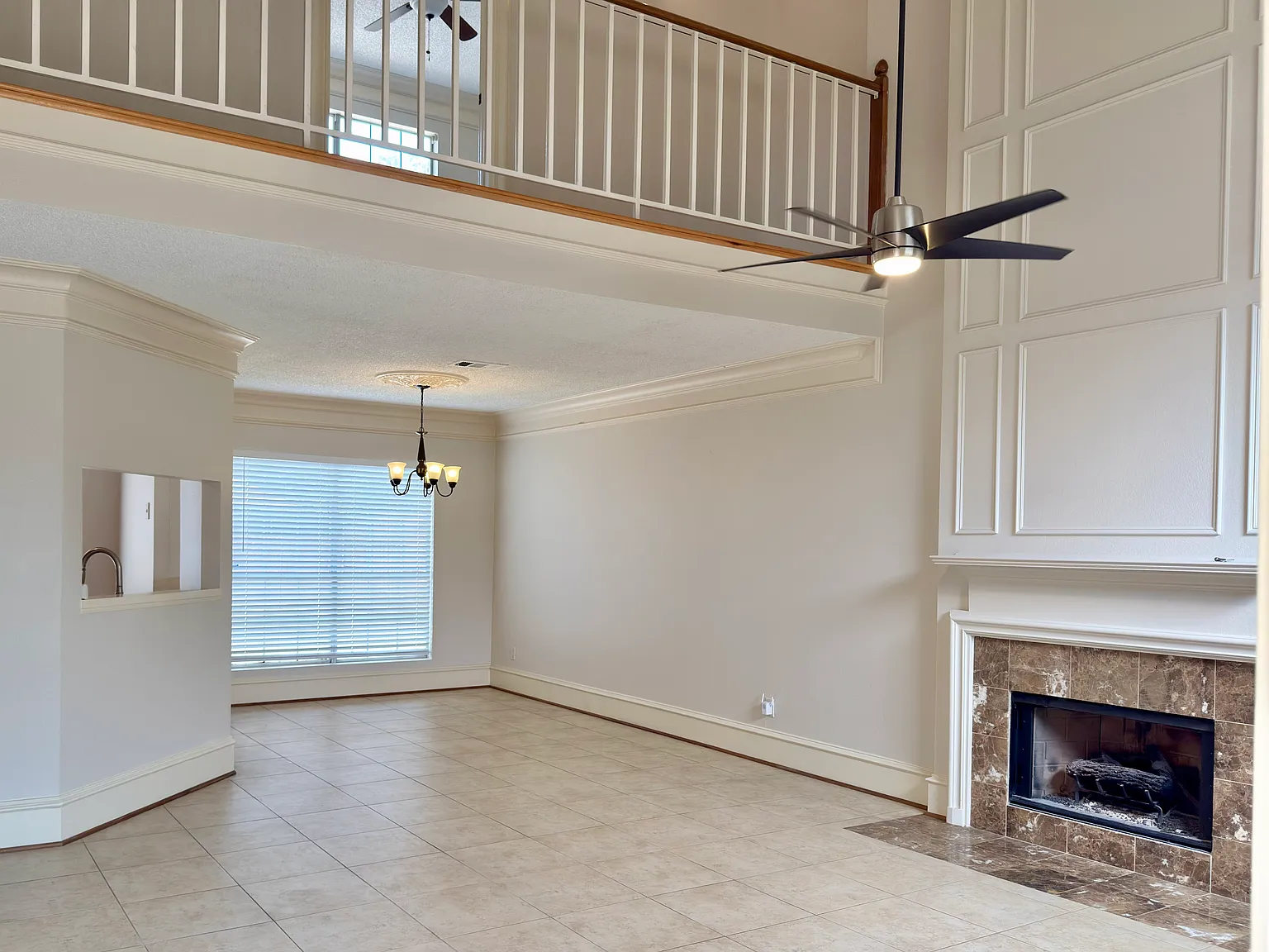 4 bed, 1738 sqft, $2,500 — Photo 3