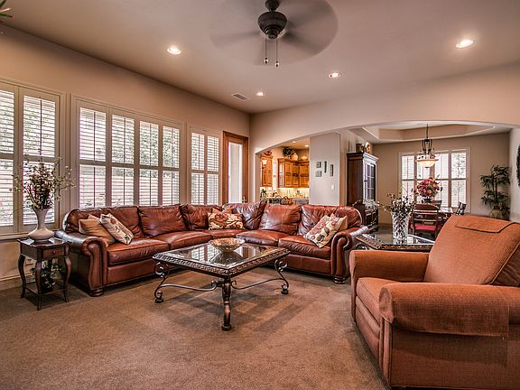 2nd image of 12715 Desert Marigold Ln NE